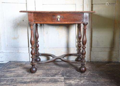 A WILLIAM & MARY OAK SIDE TABLE, CIRCA 1690