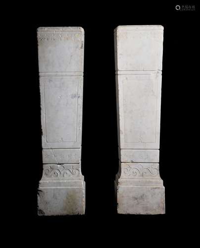 A PAIR OF REGENCY WHITE MARBLE PEDESTALS, IN THE MANNER OF J...