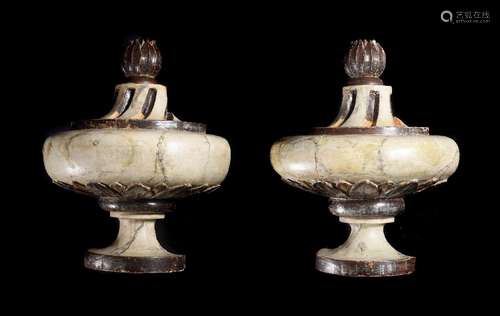 A PAIR OF SWEDISH CREAM PAINTED FINIALS OR WALL BRACKETS, LA...