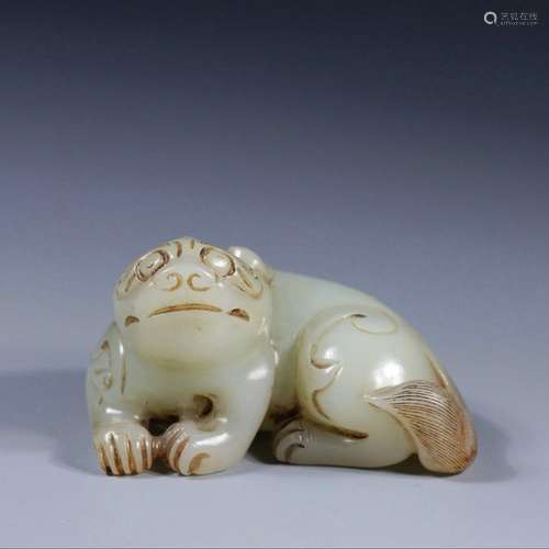 Hetian jade auspicious beast handle