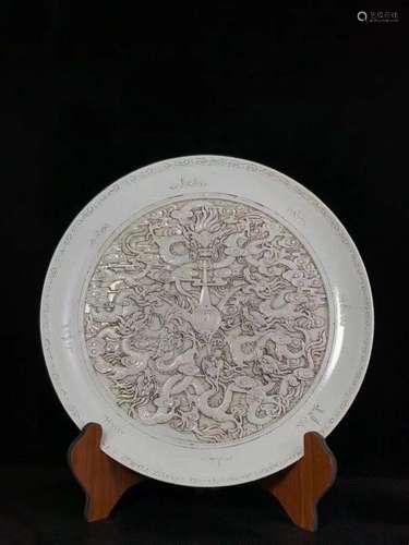 Wang Bingrong embossed dragon plate