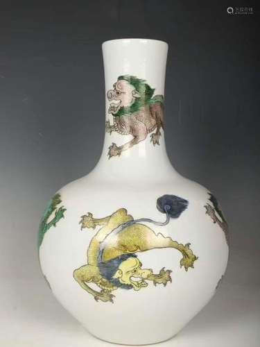 Colorful lion pattern celestial ball bottle