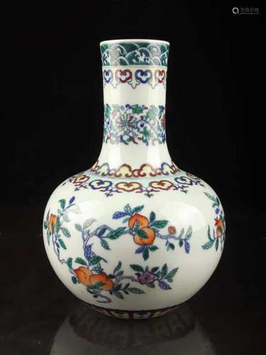 Doucai flower pattern celestial ball bottle