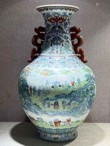 Doucai Hu Renjin Treasure Map Amphora