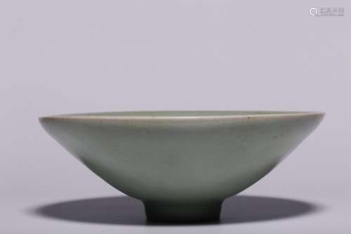 Longquan bamboo hat bowl