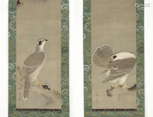 BAISEN: A FINE PAIR OF KANO SCHOOL `FALCON` SCROLL PAINTINGS