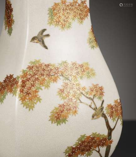 KINKOZAN: A RARE SATSUMA CERAMIC HU-FORM VASE WITH MAPLE AND...