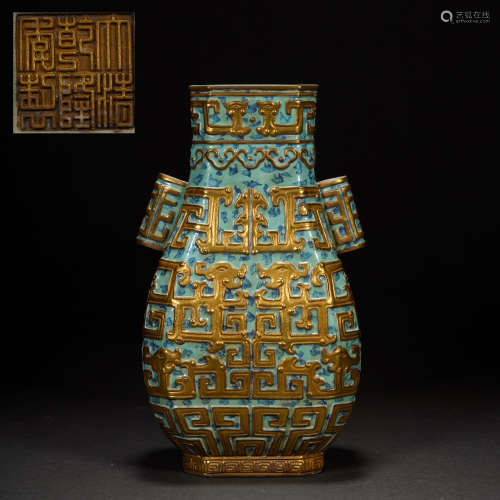 Qing Dynasty Turquoise Glazed Ground-painted Gold Chilong Pa...