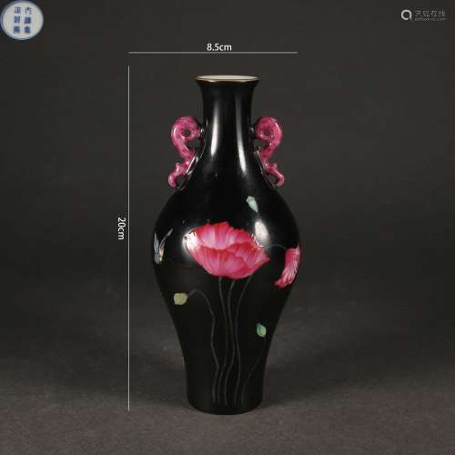 Falangcai Glaze Grisaille Flower Vase