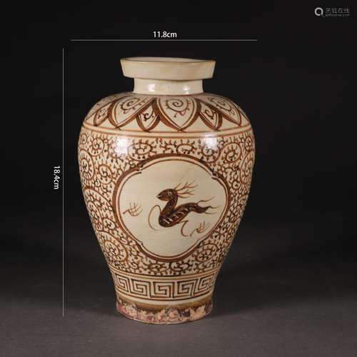 Jizhou Kiln Flaring Vase