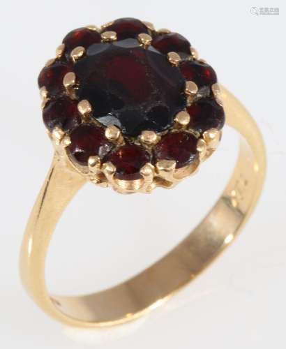 750 gold garnet ring, 18K Gold Granat Ring,