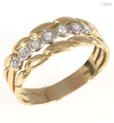 750 gold ring with 7 diamonds, 18K Gold Ring mit 7 Brillante...