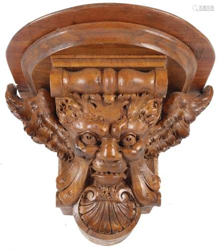 Wall pedestal grotesque lion face 19th century, Barock Wands...