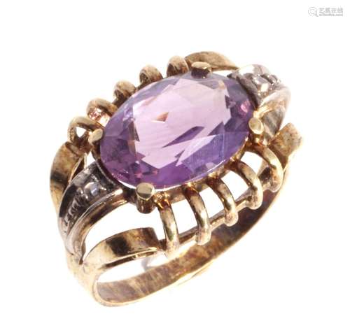 585 gold ring amethyst with 2 diamonds, 14K Gold Ring Amethy...