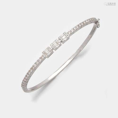 Feiner Diamant-Armreif