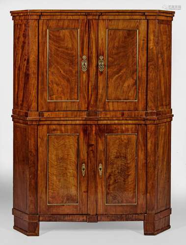 Biedermeier-Eckschrank