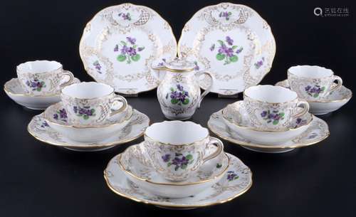 Meissen Neumarseille Violets 5 mocha coffee cups with milk p...