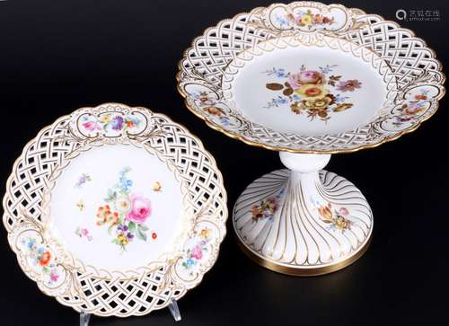 Meissen Flower Bouquet centerpiece and splendor plate 1st ch...