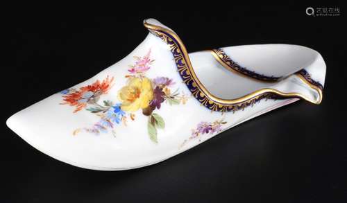 Meissen A-Kante flower bouquet slipper / shoe, knob mark, Pa...