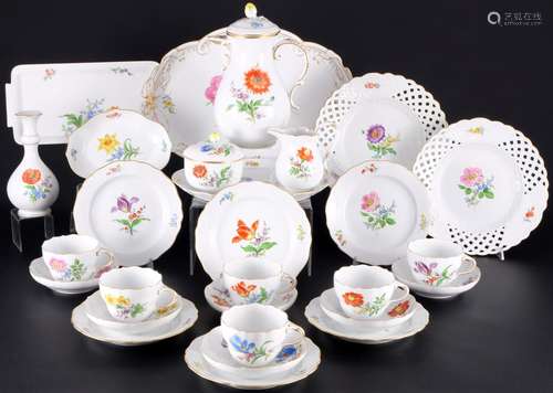 Meissen Flower coffee service for 6 persons, Kaffeeservice f...