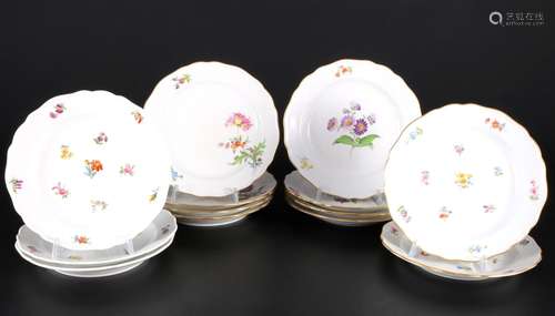 Meissen Flowers 13 dessert plates, Kuchenteller,