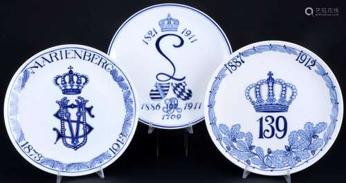 Meissen 3 regiment plates, knob mark 1860-1924, Regimentstel...