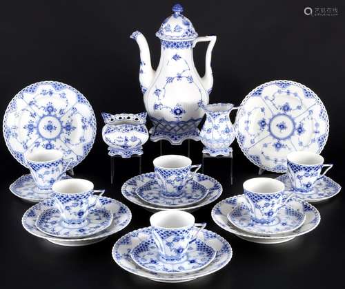 Royal Copenhagen Musselmalet Full Lace coffee service for 6 ...