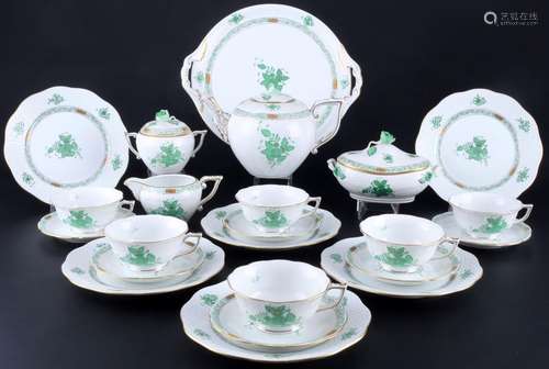 Herend Apponyi Vert tea service for 6 persons, Teeservice fü...