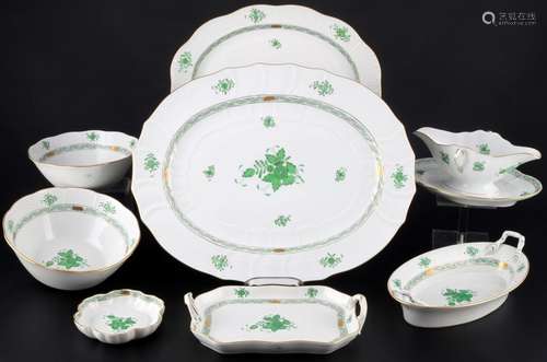 Herend Apponyi Vert 8-piece dinner porcelain, Speiseporzella...