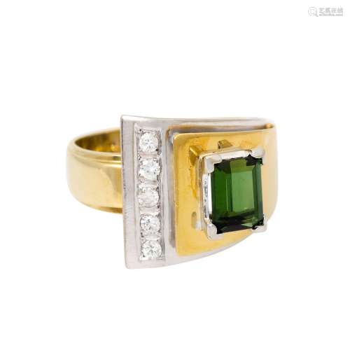 Ring mit Turmalin ca. 1 ct und 5 Brillanten zus. ca. 0,15 ct...