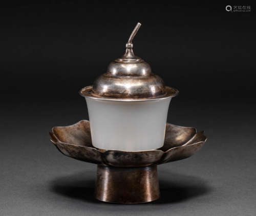 Silver Hetian jade lamp from Qing Dynasty in China