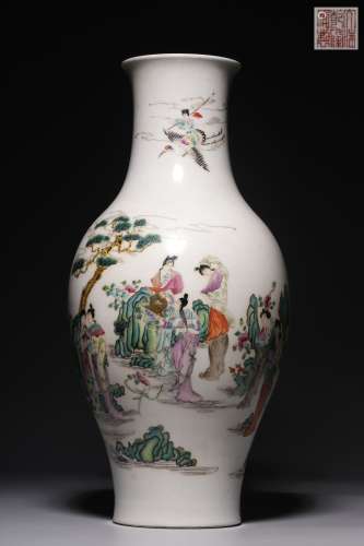 Qing Dynasty, pastel ladies olive vase