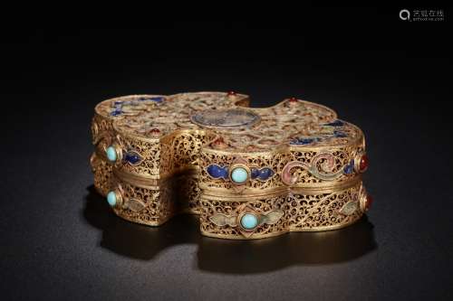 Silver gilt silk with turquoise ruyi - shaped incense box