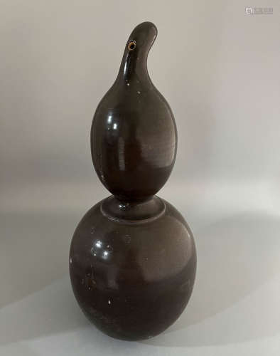 China kiln black glaze gourd bottle