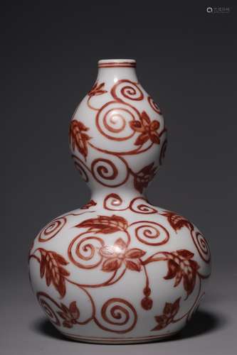 Red flower gourd bottle