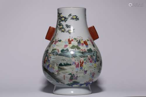 Qing Dynasty pastel baby baby print ear vase
High
