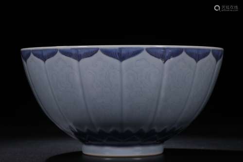 Blue lotus bowl with petal pattern