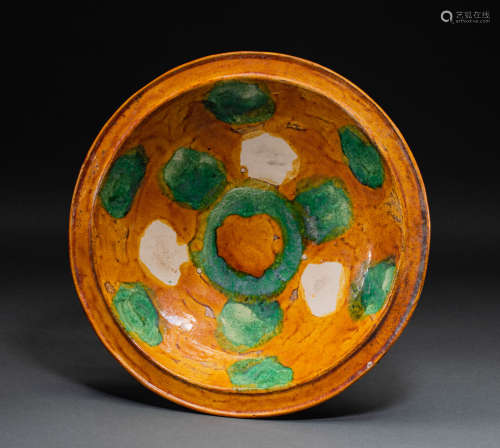 Chinese tri-color basin