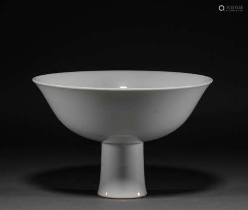 Chinese Qing Dynasty white glazed high foot bowl