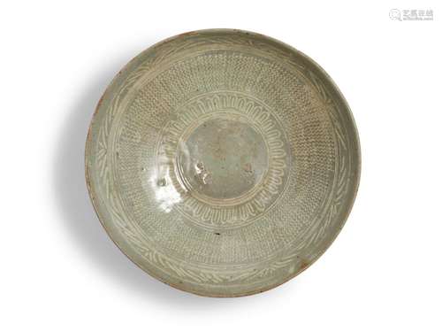 A KOREAN `BUNCHEONG` WARE INLAID CELADON BOWL JOSEON KINGDOM...