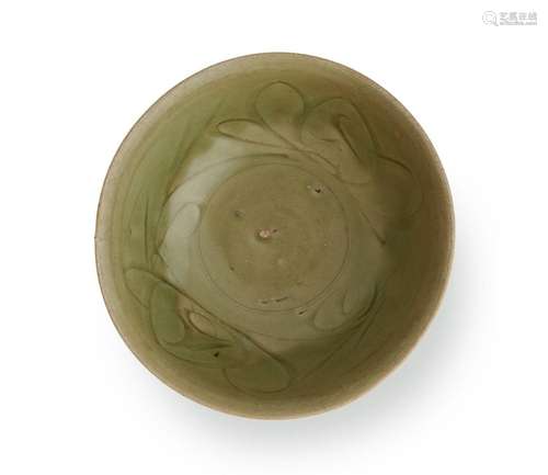 A CHINESE CARVED LONGQUAN LOTUS BOWL SOUTHERN SONG DYNASTY (...