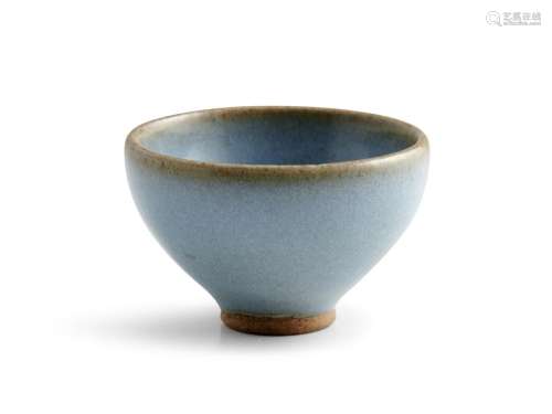 A SMALL CHINESE JUNYAO PURPLE-SPLASHED CUP SONG DYNASTY (960...