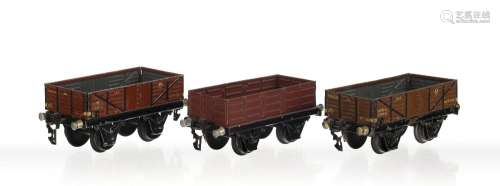Märklin (Allemagne), échelle O, 3 petits wagons marchandise,...