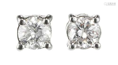 *Clous d'oreilles sertis de diamants taille brillant (env. 0...