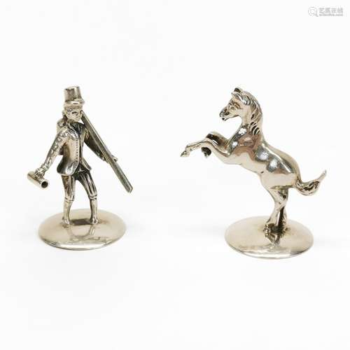 Ramoneur et cheval<br />
Figurines