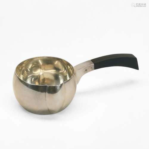 Saucière Art déco à manche latéral<br />
Collet