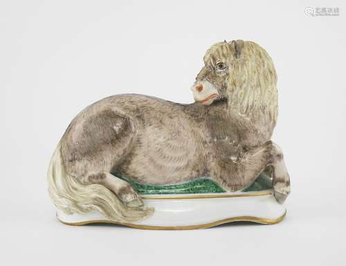 Max Esser (1885-1945)<br />
Cheval, porcelaine émaillée poly...