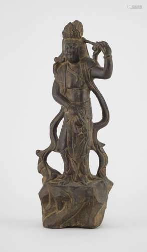 Guanyin, Chine, XXe s<br />
Pierre sculptée, H 46 cm