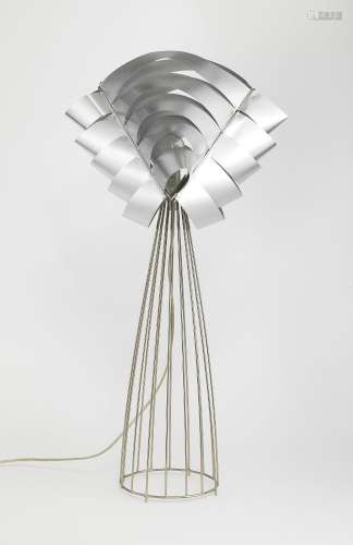 Max Sauze (1933)<br />
Lampe sur pied Auriga, métal et alumi...