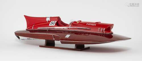 Maquette de l'hydroplane Arno IX, Ferrari<br />
Bois et rési...